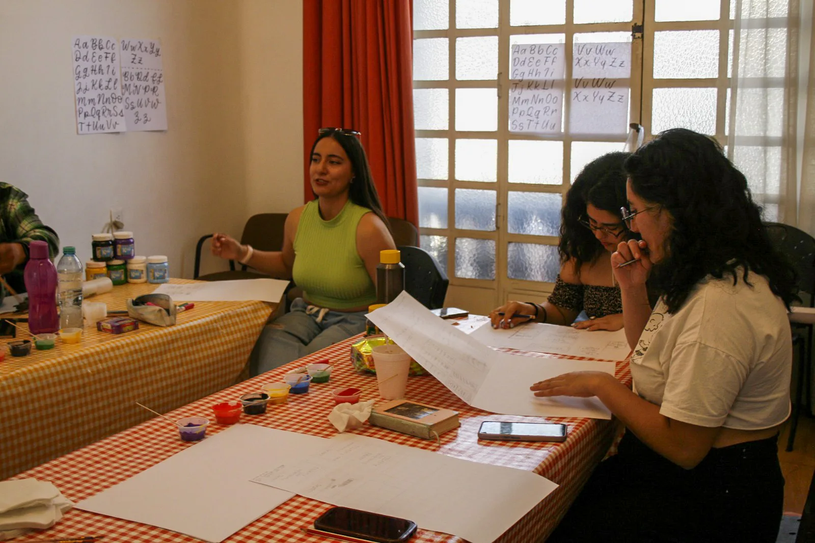 rotulismo feminista en el espacio público