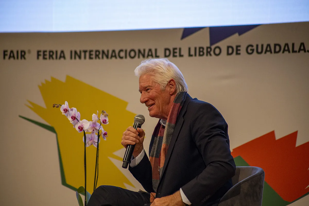 Richard Gere y Alicia Bárcena llaman a una “custodia compartida del planeta” en la FIL Guadalajara