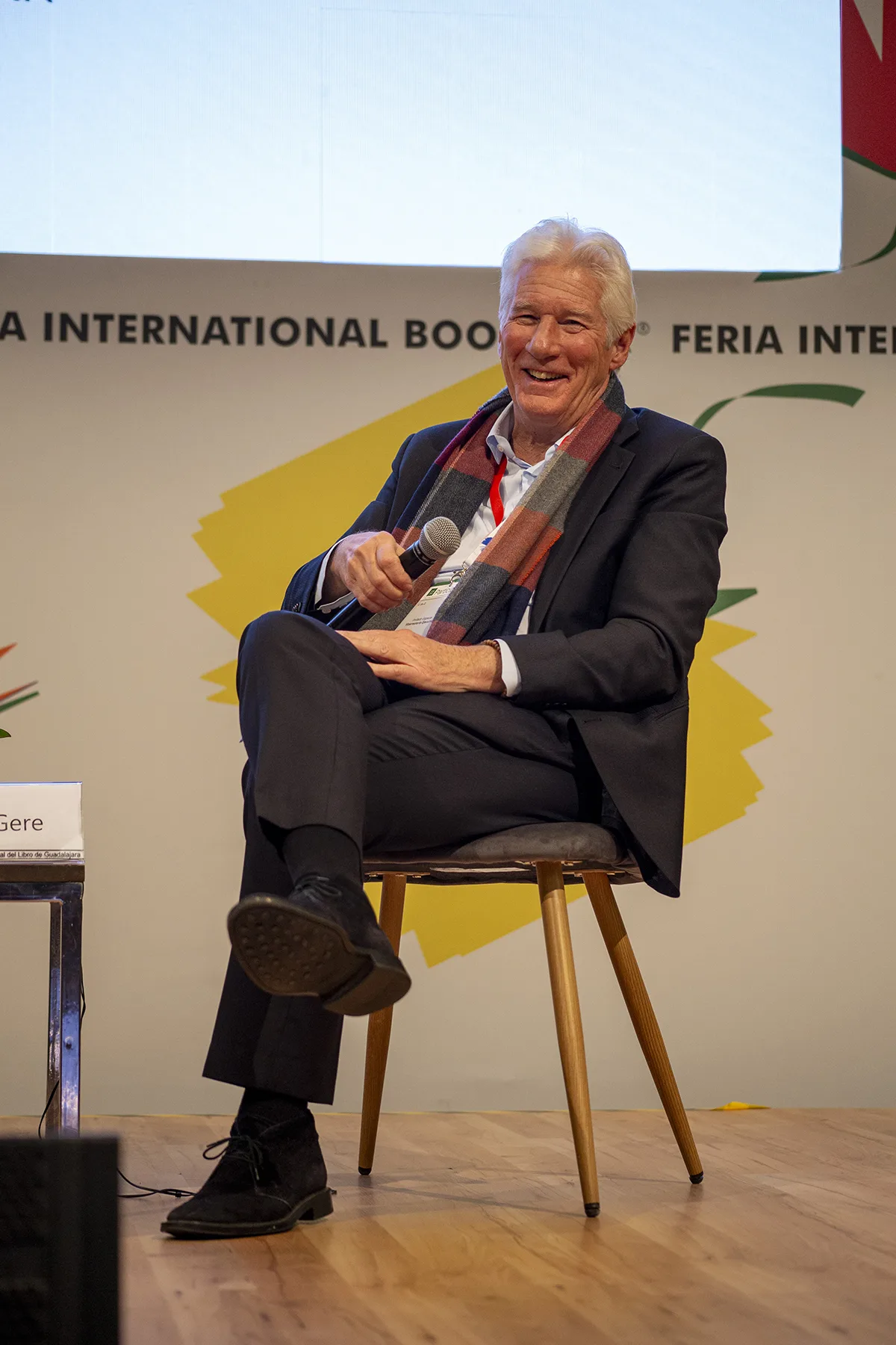 Richard Gere y Alicia Bárcena llaman a una “custodia compartida del planeta” en la FIL Guadalajara