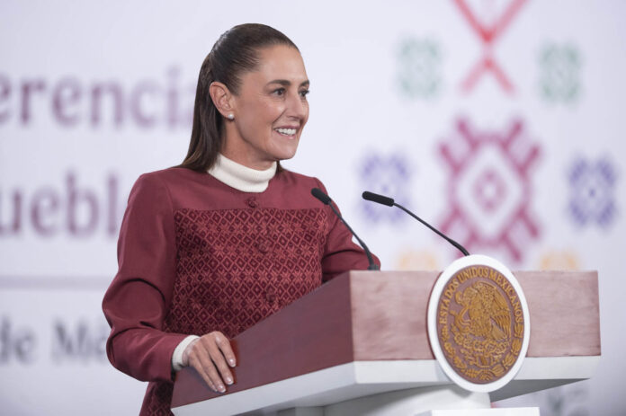 2026-01-12_Conferencia_de_prensa_matutina_-_Palacio_Nacional_03_SLE Llamada Sheinbaum-Trump reafirma cooperación en seguridad sin intervención militar