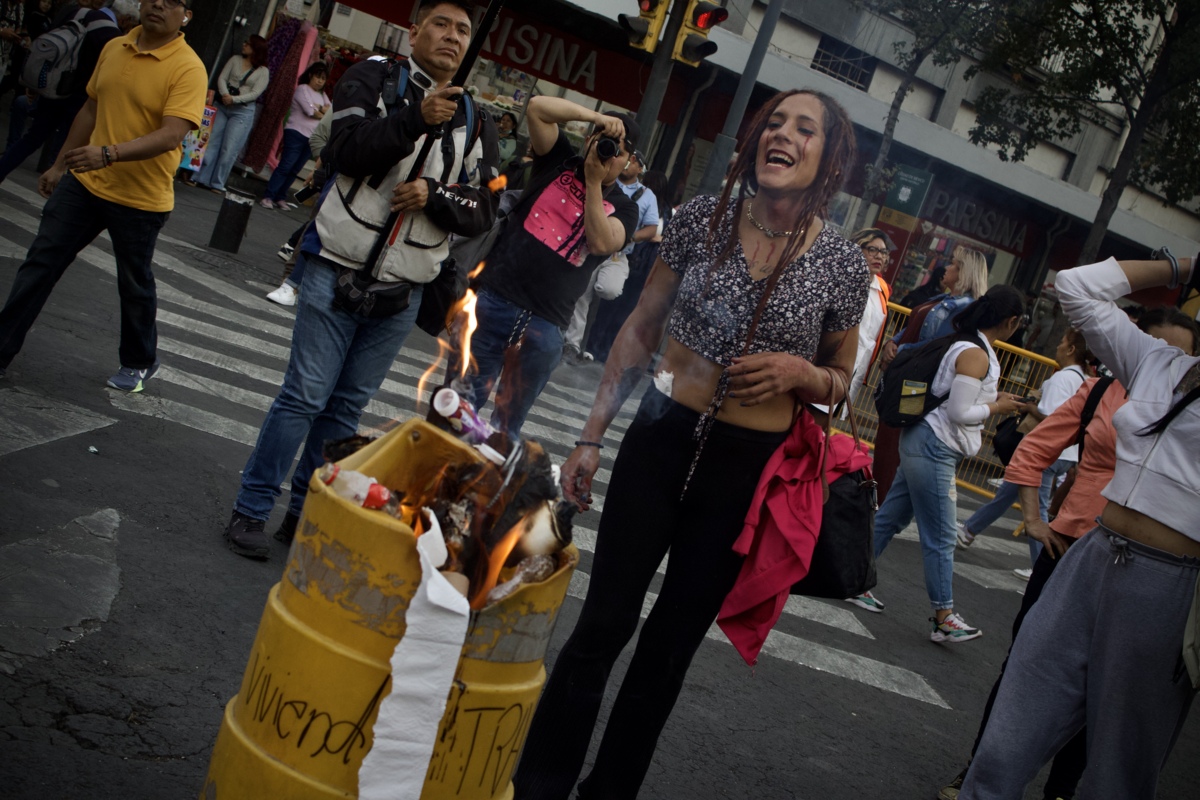 Mujeres trans y trabajadoras sexuales exigen reparación integral tras operativo policial en CDMX