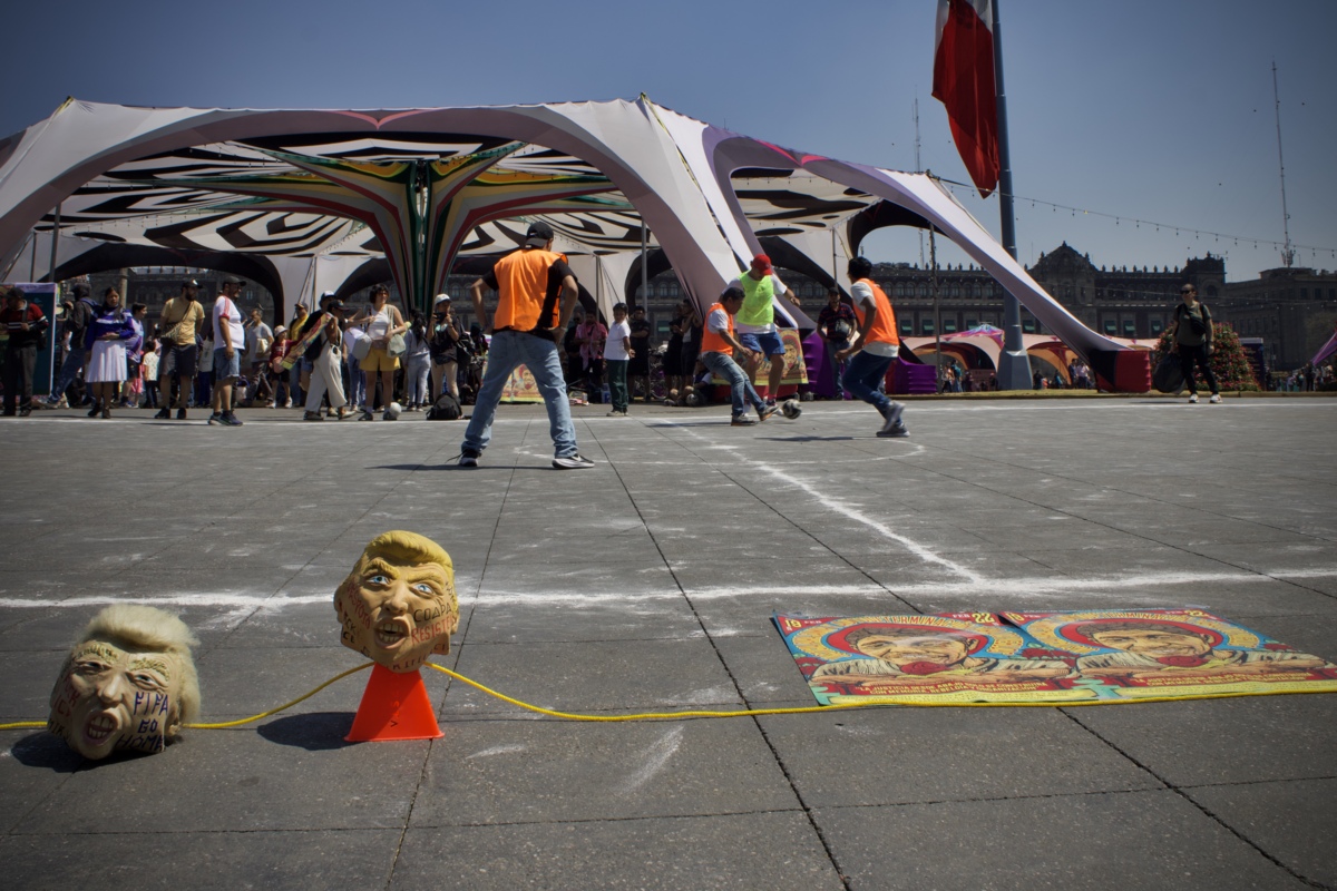 “Retas por Samir” toman el Zócalo: fútbol popular se enfrenta al Mundial del despojo