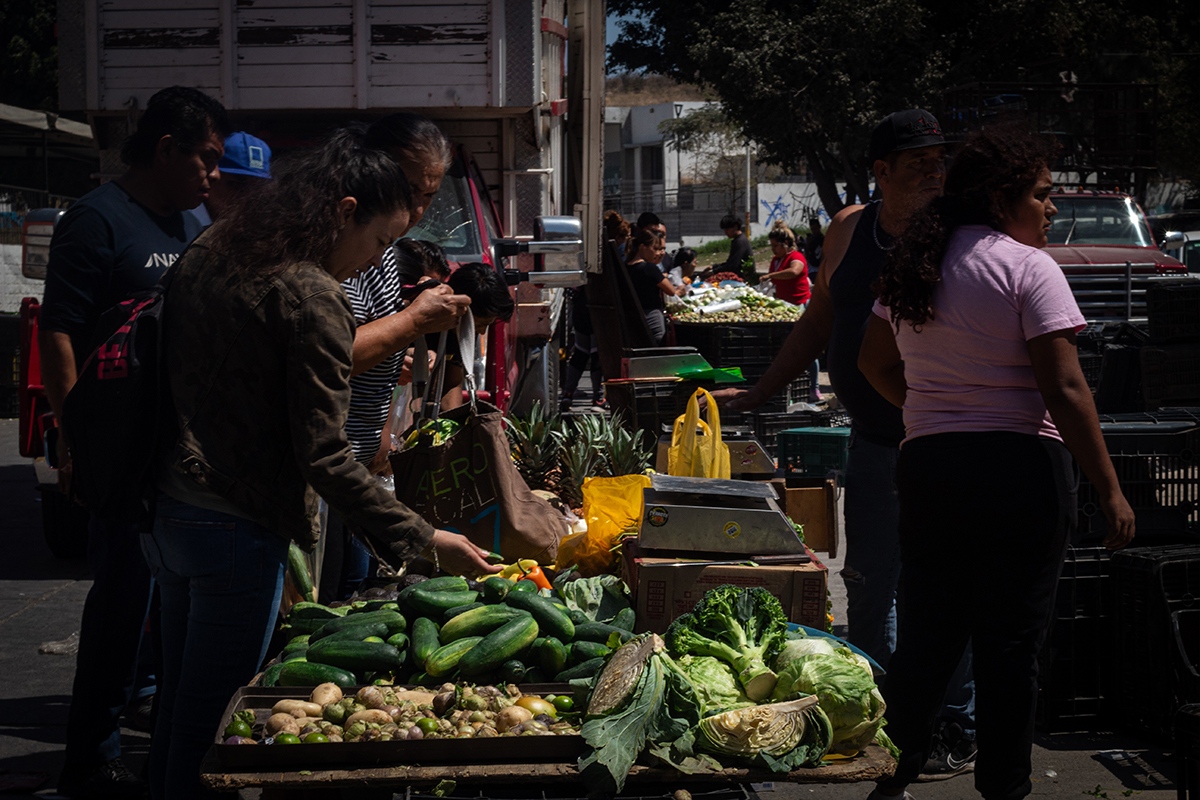 Crónica de un domingo sitiado: mi primera vivencia ante un narcobloqueo en Guadalajara