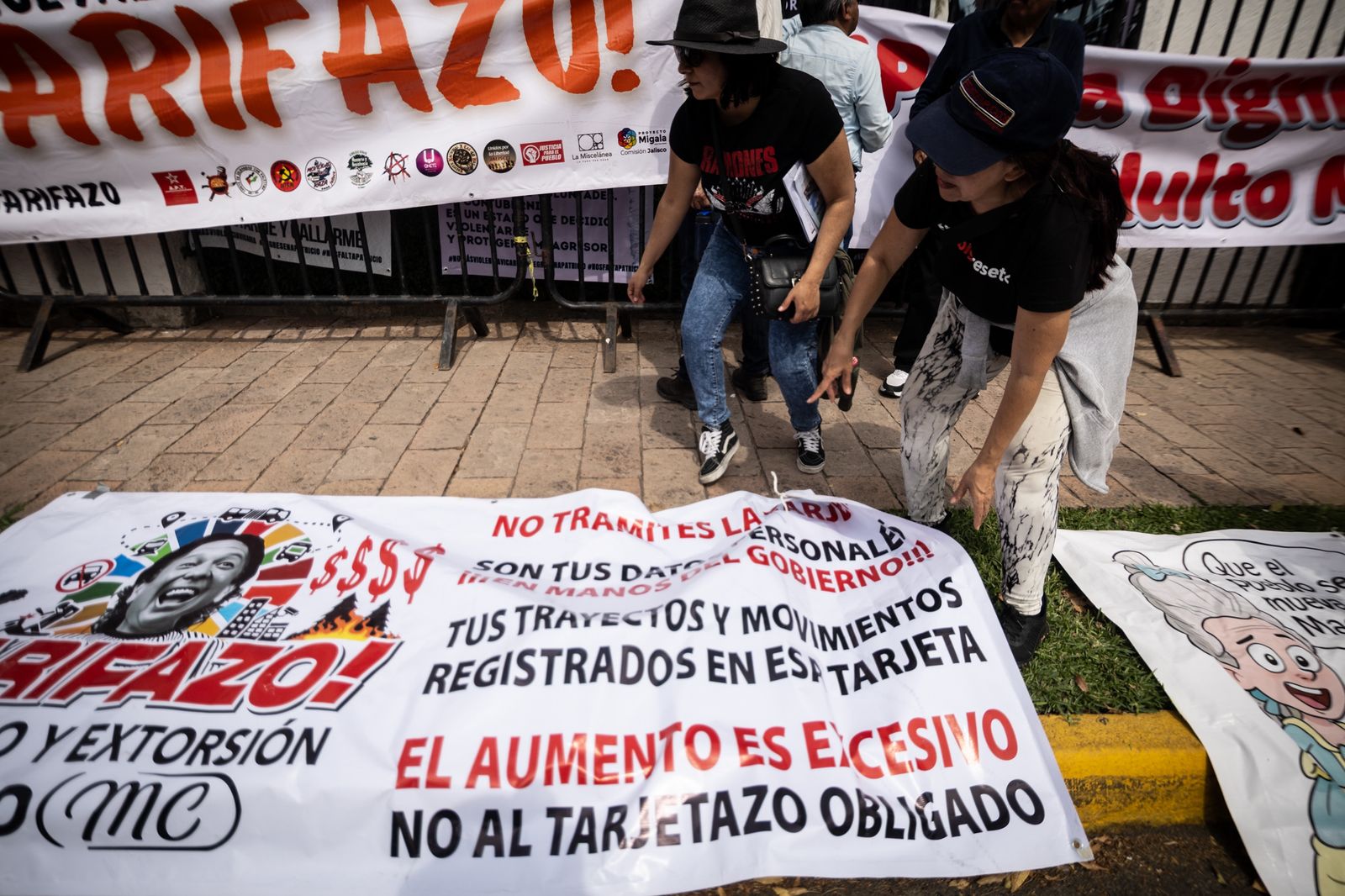 Asamblea Popular contra el tarifazo marcha en Guadalajara por transporte digno