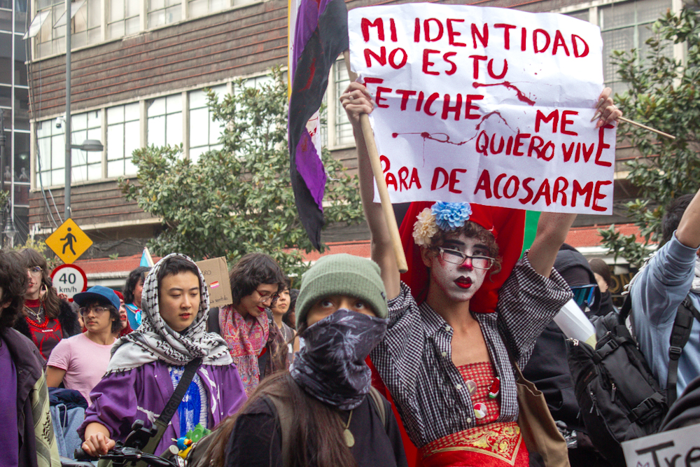 Marcha trans en CDMX exige vivienda digna, trabajo seguro y justicia para la comunida