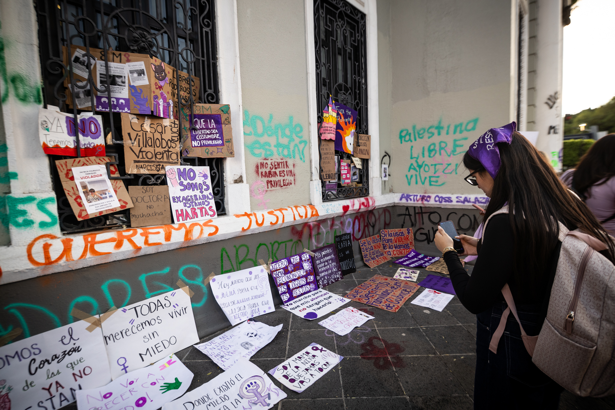 Más de 15 mil mujeres marchan en Guadalajara durante la jornada del 8M