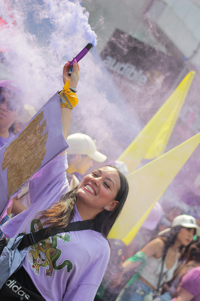 Más de 120 mil mujeres marchan en el 8M en la Ciudad de México