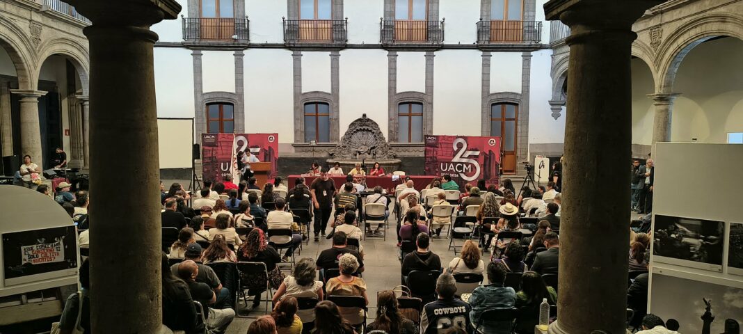 La UACM celebra 25 años con galería fotográfica y mesa de diálogo en el Museo de la Ciudad de México