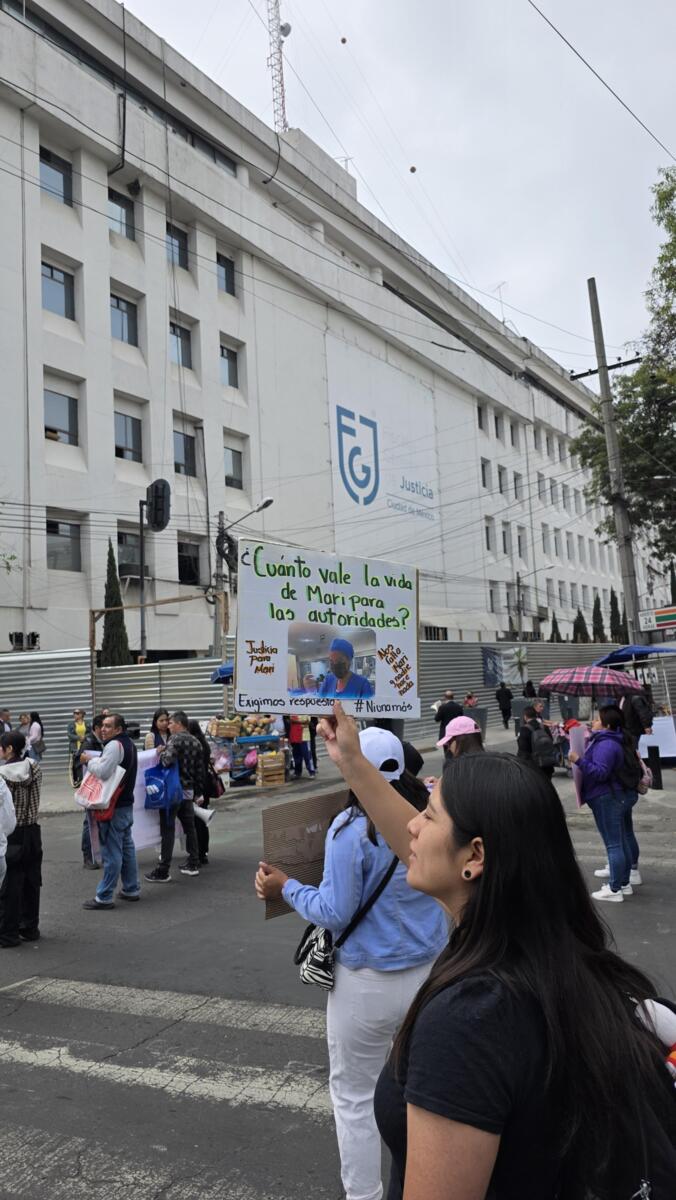 Tras dos meses del asesinato de Karen Mariel Juárez Romero familiares piden que la Fiscalía de Justicia en la Ciudad de México haga las investigaciones pertinentes para esclarecer su caso y que se reclasifique a feminicidio