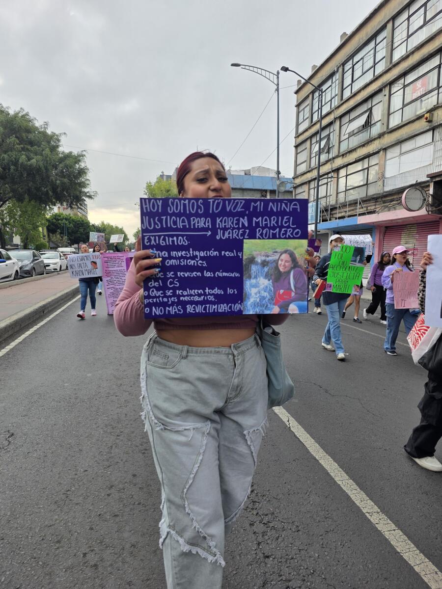 Tras dos meses del asesinato de Karen Mariel Juárez Romero familiares piden que la Fiscalía de Justicia en la Ciudad de México haga las investigaciones pertinentes para esclarecer su caso y que se reclasifique a feminicidio