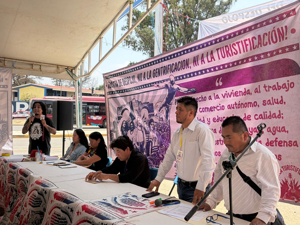 "Les gusta nuestra cultura, pero no nosotros": denuncian despojo y turistificación en Oaxaca