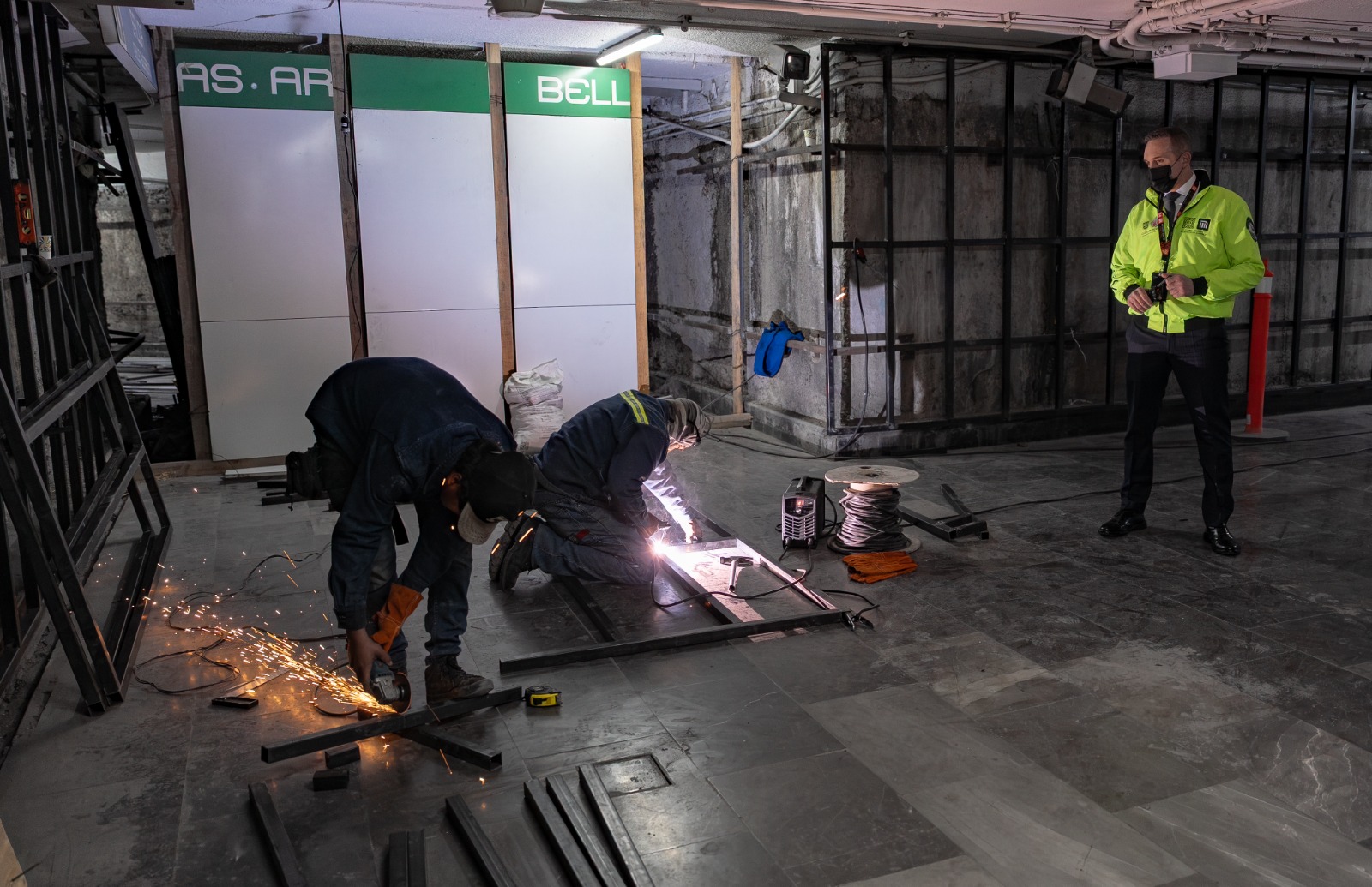 Obras en Línea 2 del Metro generan caos para un millón de usuarios diarios