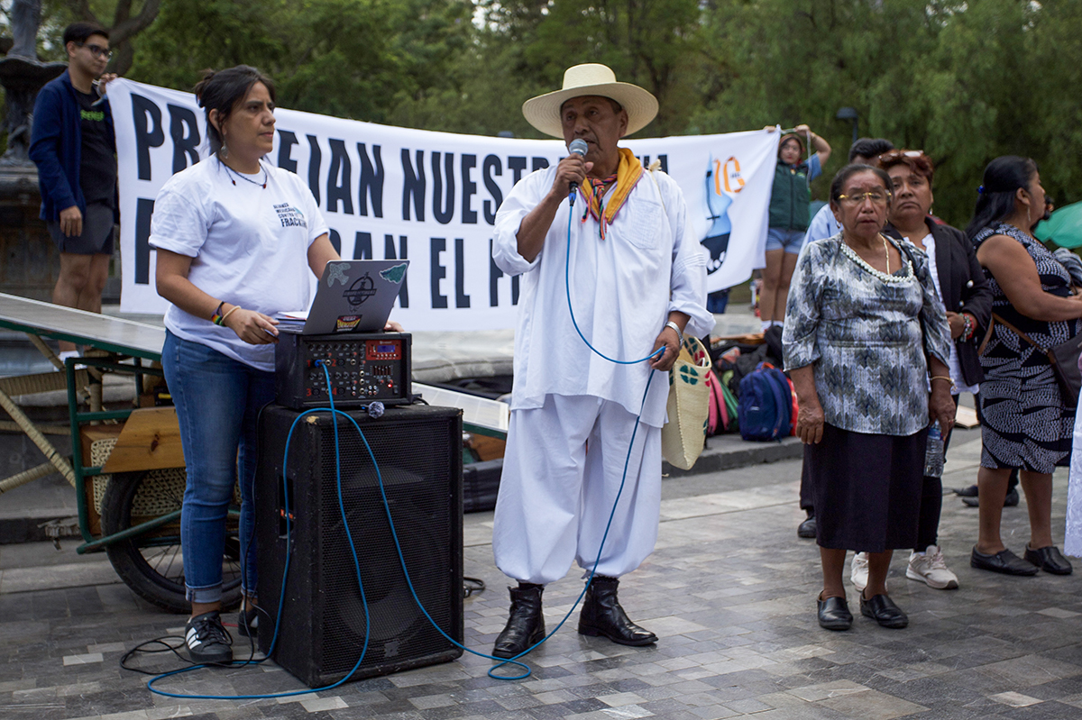 Colectivos de nueve estados exigen prohibición del fracking en el "Fandango por la Vida"