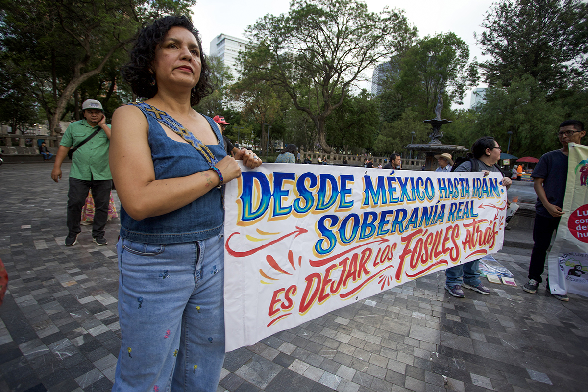 Colectivos de nueve estados exigen prohibición del fracking en el "Fandango por la Vida"