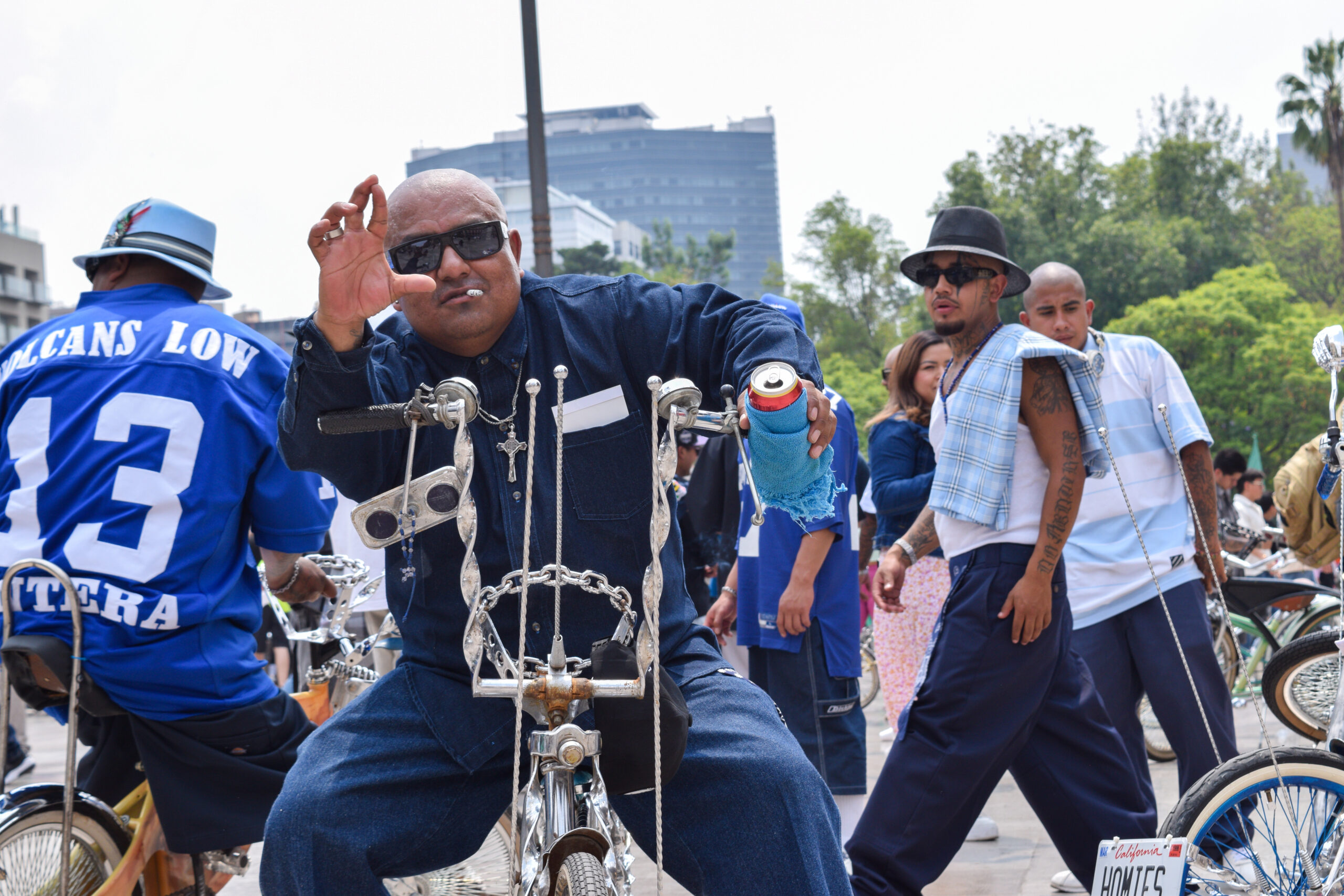 Rodada lowrider en Bellas Artes: Bicicletas como resistencia de la cultura chicana en CDMX