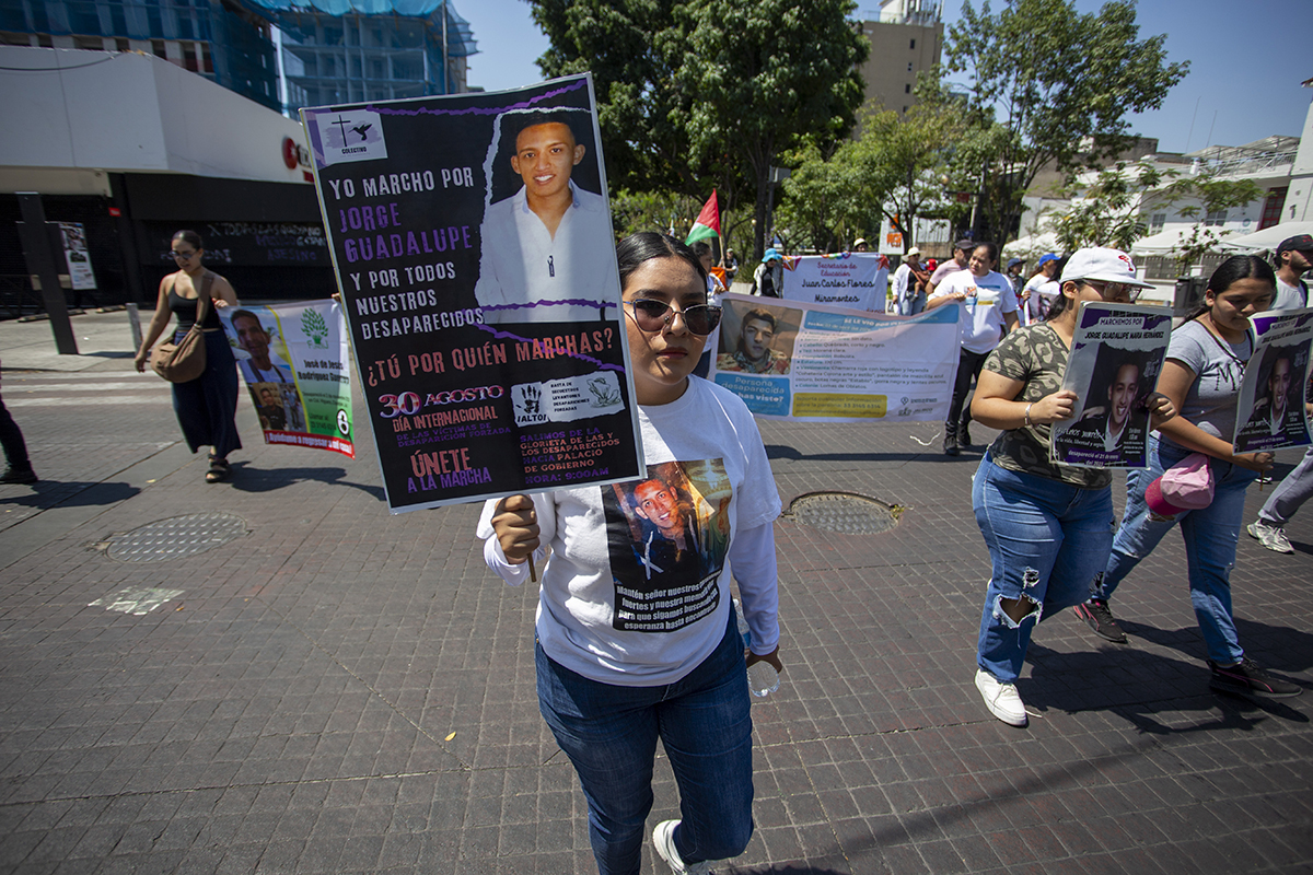 Desde la Glorieta de los Desaparecidos, Guadalajara marcha este 1° de Mayo con exigencias laborales y de justicia