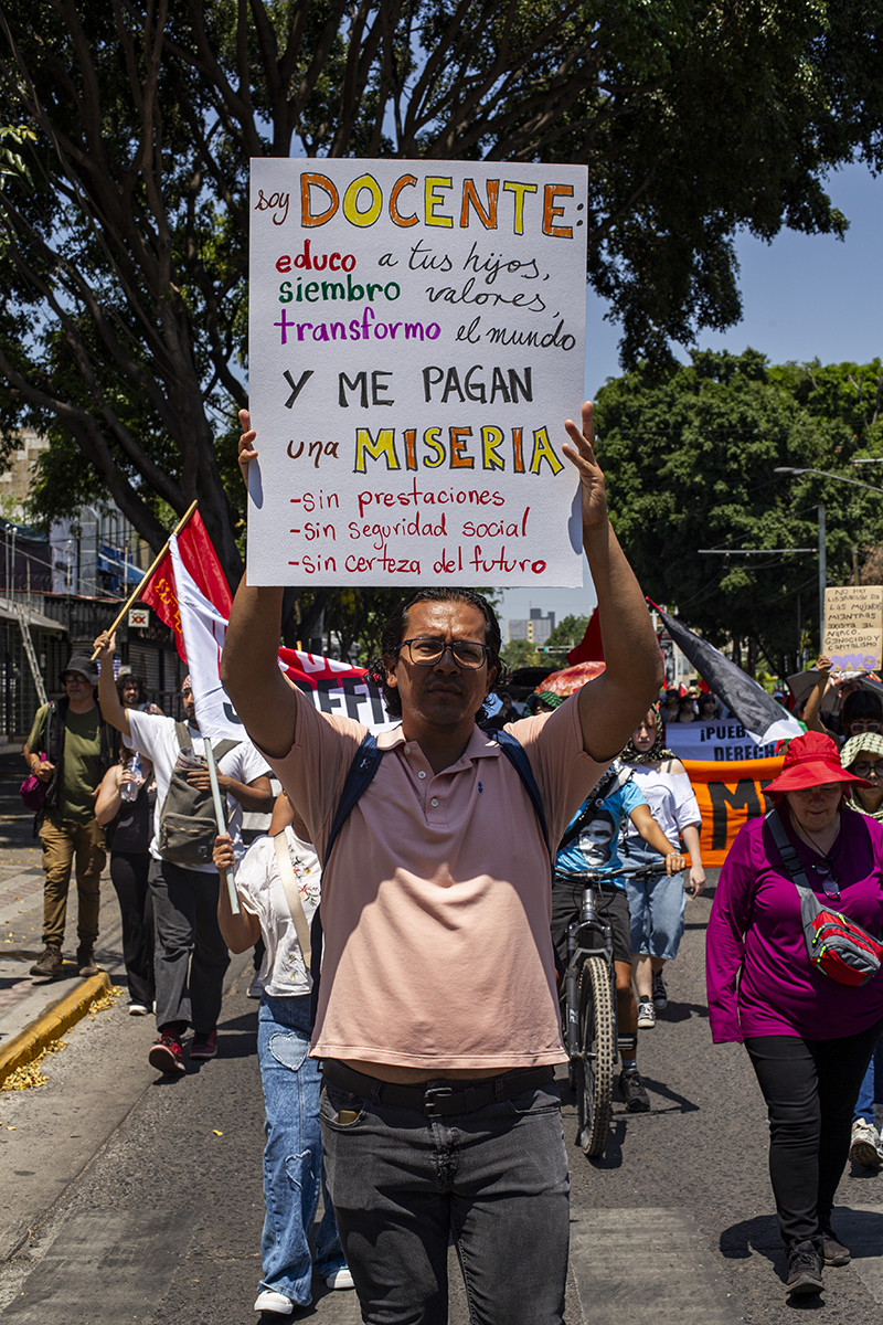 Desde la Glorieta de los Desaparecidos, Guadalajara marcha este 1° de Mayo con exigencias laborales y de justicia