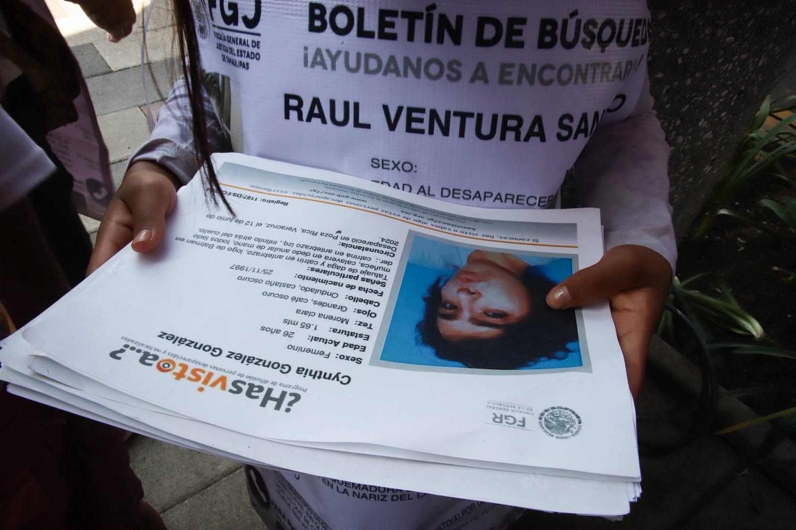 Fichas de desaparecidos en el Estadio Azteca: colectivos buscadores interpelan al mundo desde la sede del Mundial 2026