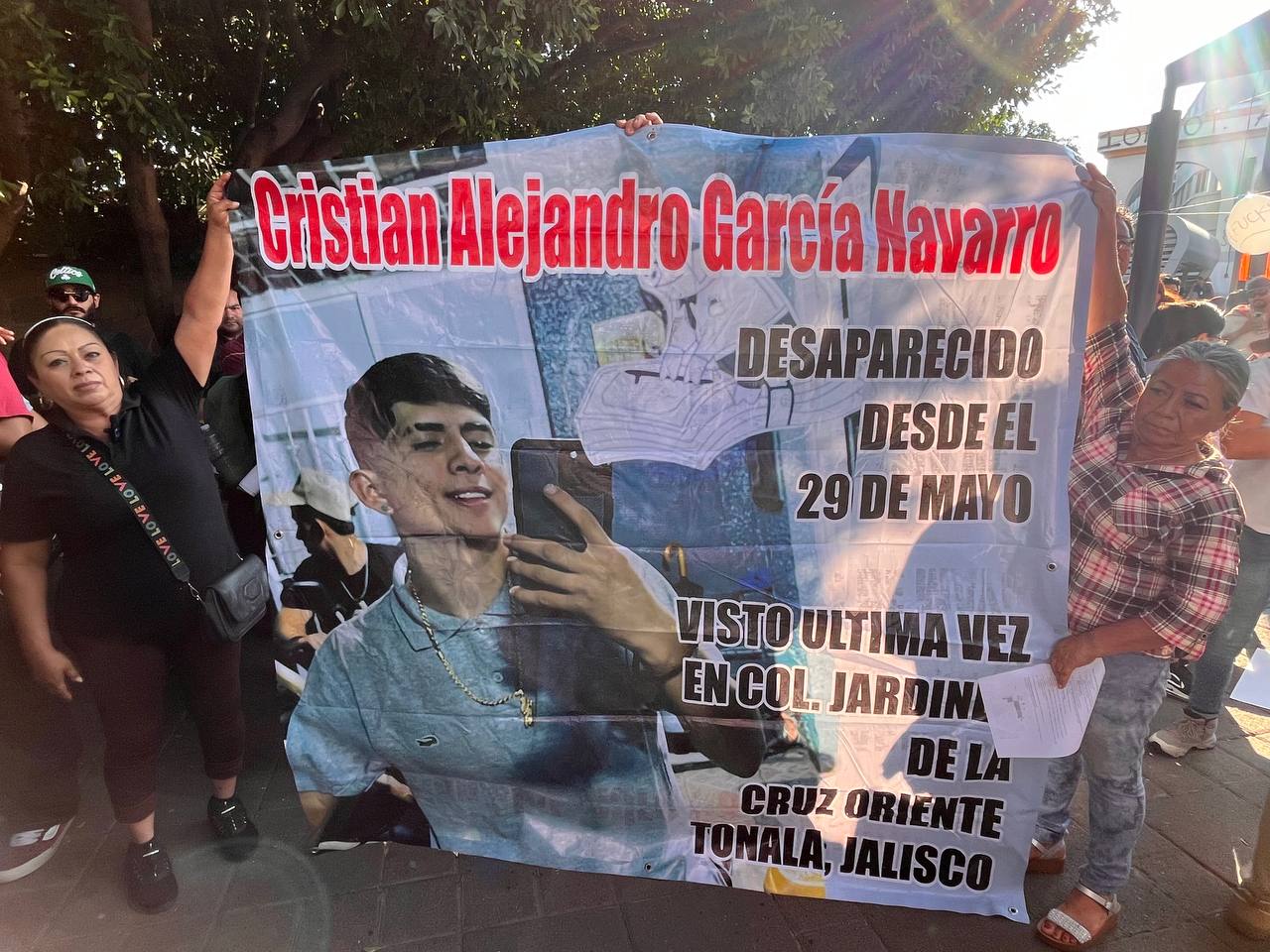 “Jalisco, campeón en desaparición”; realizan concentración ‘antimundialista’ en Guadalajara