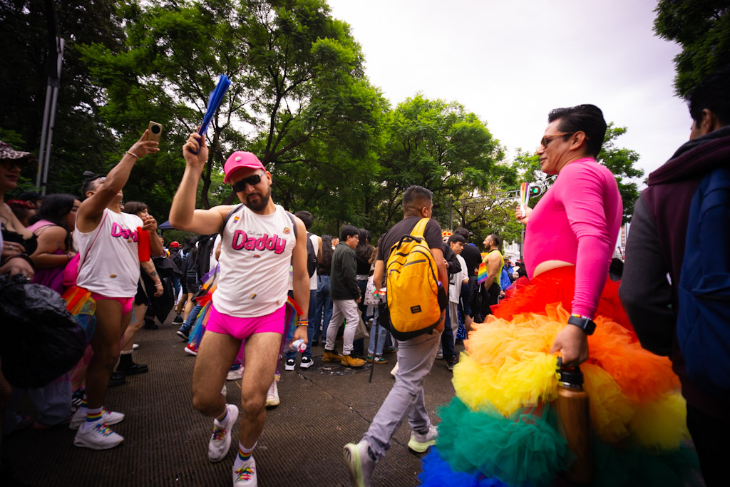 Marcha del Orgullo CDMX 2026: obstáculos, plantón trans y Contramarcha