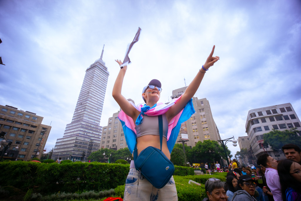 Marcha del Orgullo CDMX 2026: obstáculos, plantón trans y Contramarcha