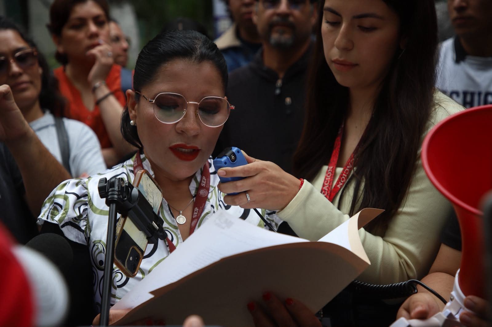 Estudiantes del IPN durante movilización por su pliego petitorio