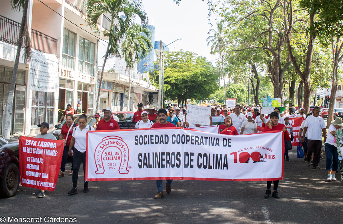 salineros defienden su futuro ante la expansión del Puerto de Manzanillo