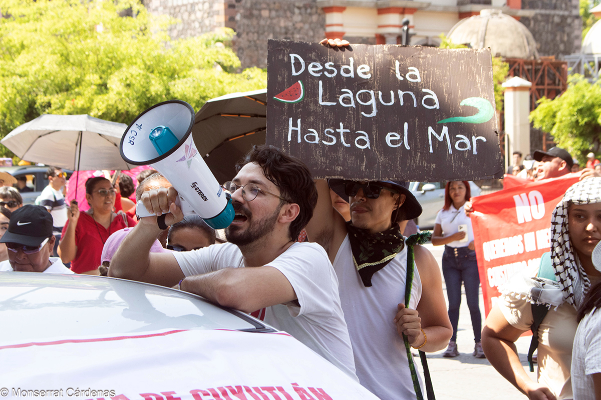 salineros defienden su futuro ante la expansión del Puerto de Manzanillo