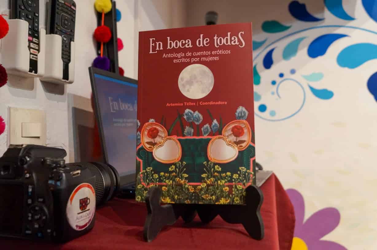 Antología reúne cuentos eróticos escritos por catorce mujeres en Ciudad de México