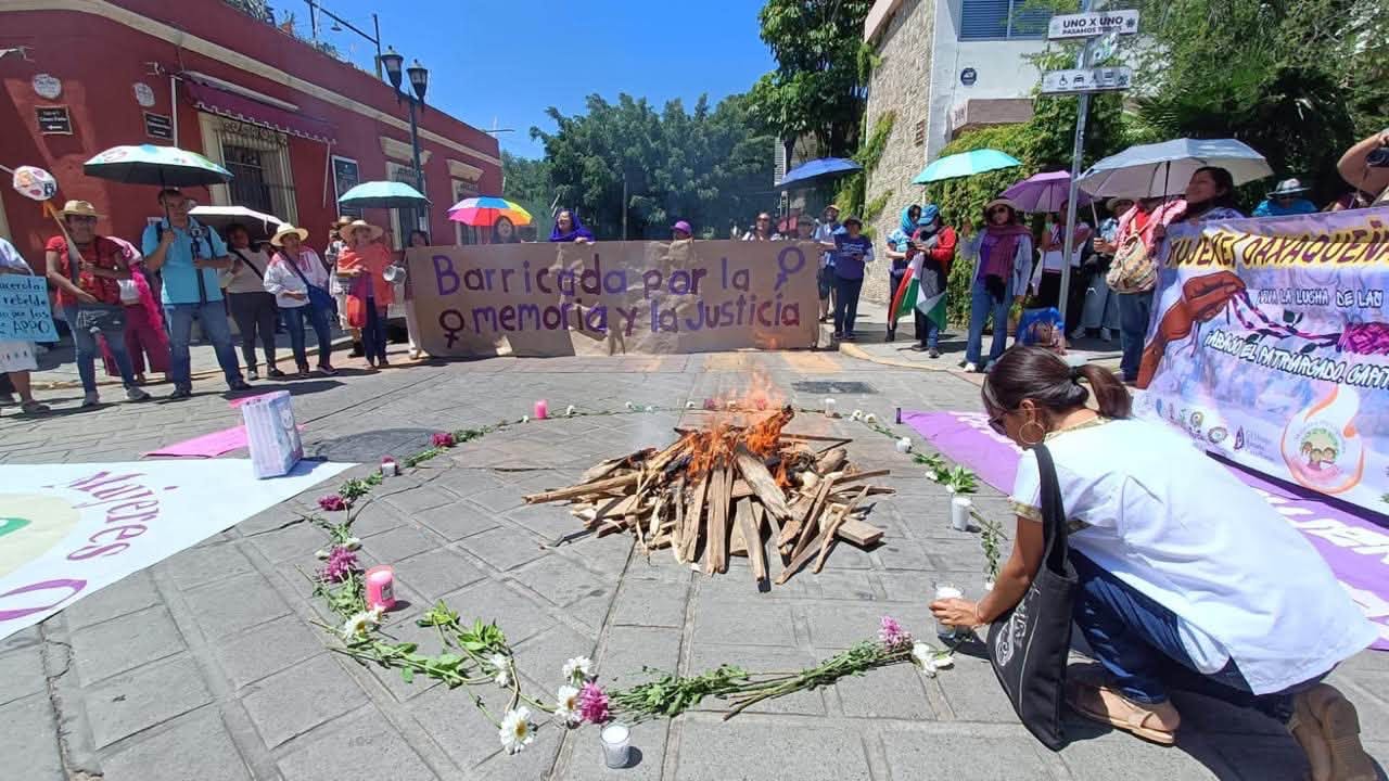 A 20 años de la Marcha de las Cacerolas, mujeres de Oaxaca reivindican su papel en la APPO