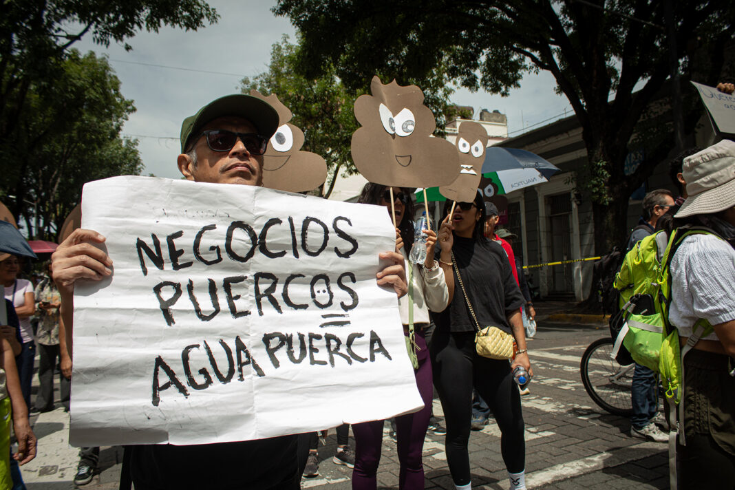 IMG_0624 Megamarcha por el Agua: exigen transparencia en 42.2 mil mdp