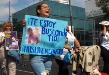 Familias buscadoras exigen en Guadalajara la fiscalía especializada que Jalisco no ha instalado Familias buscadoras exigen en Guadalajara la fiscalía especializada que Jalisco no ha instalado
