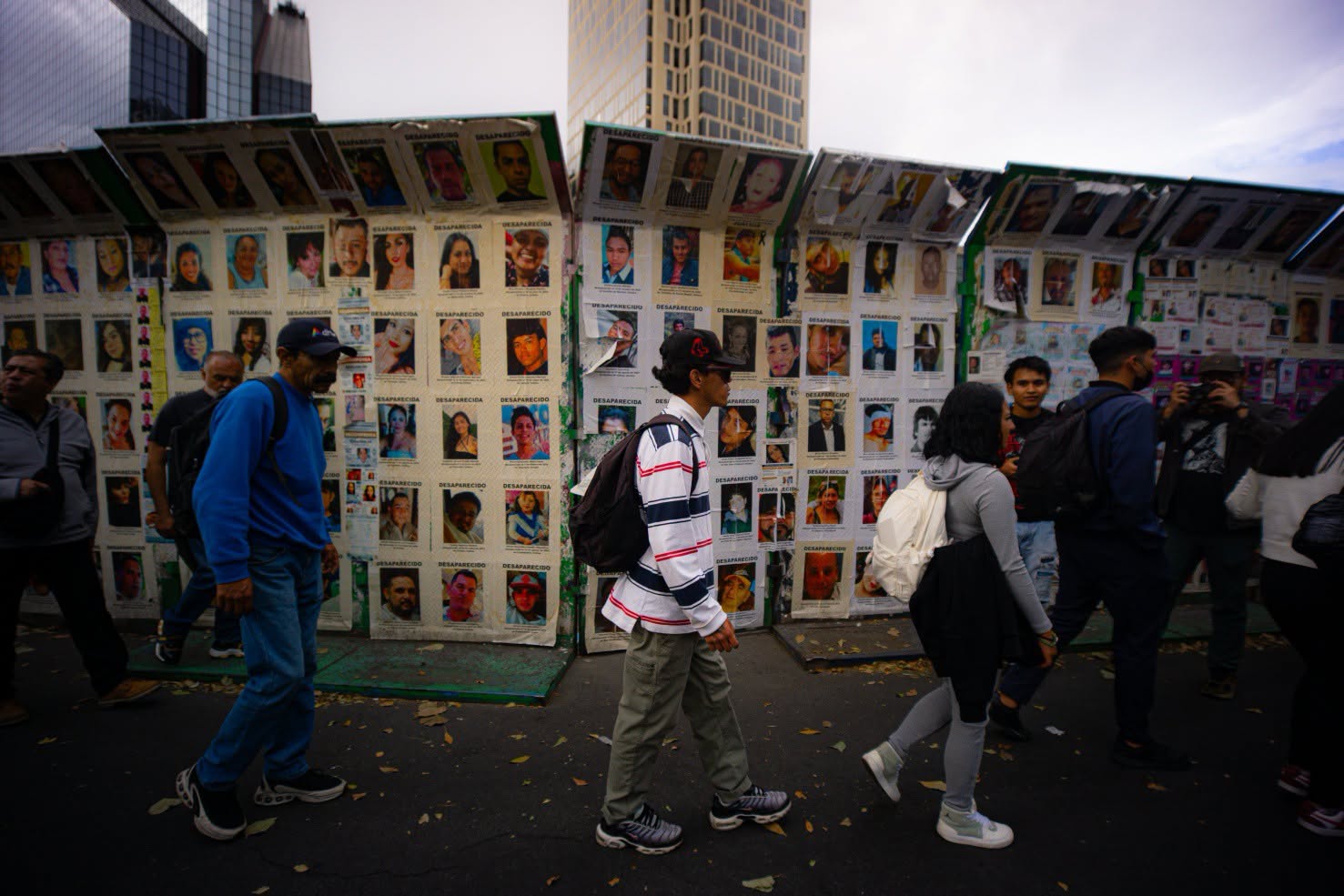 Ayotzinapa, 12 años sin justicia: madres y padres de los 43 exigen a Sheinbaum abrir los 800 folios del Ejército
