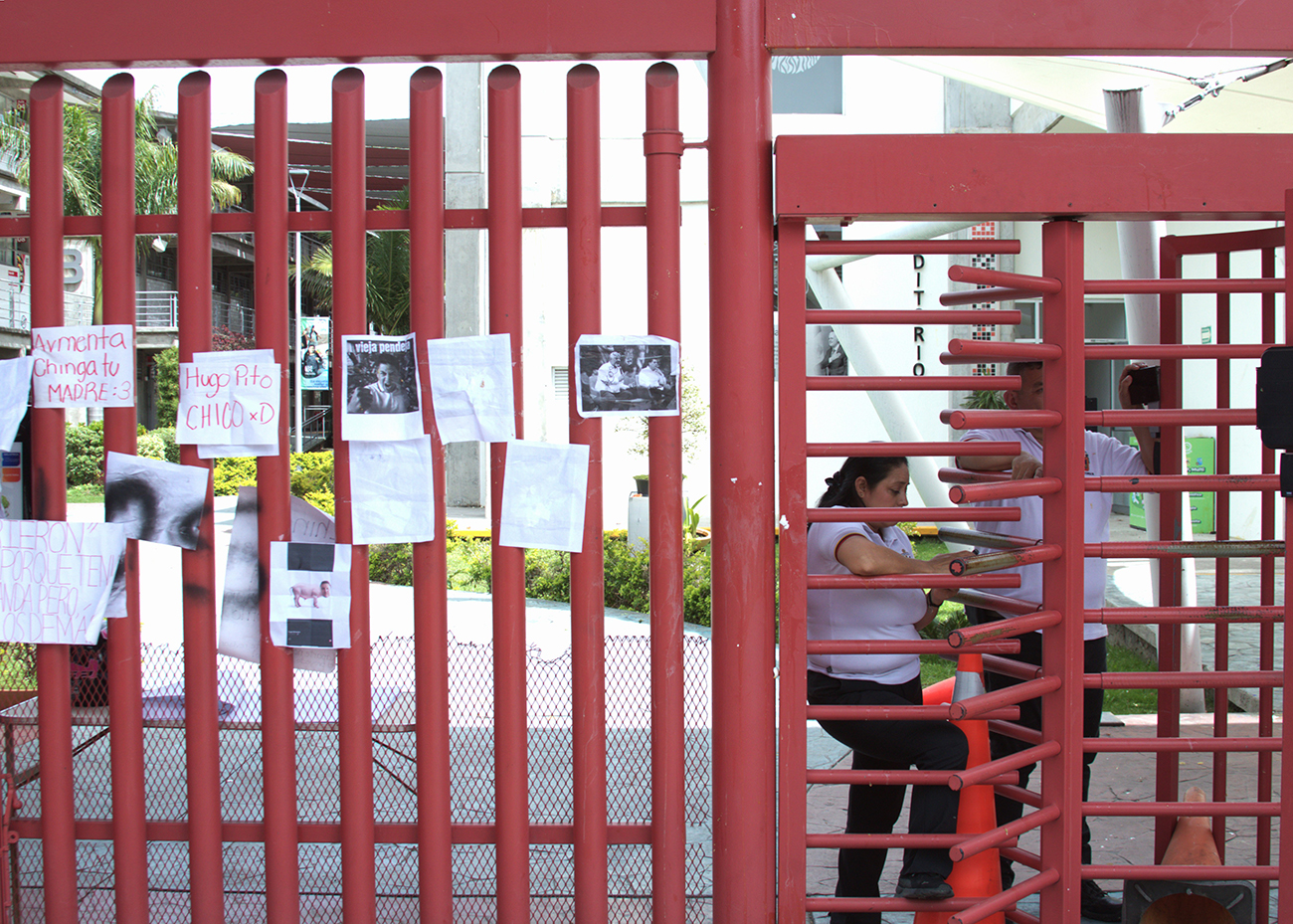 Estudiantes de Prepa 17 protestan por denuncias de acoso; crecen movilizaciones en la UdeG