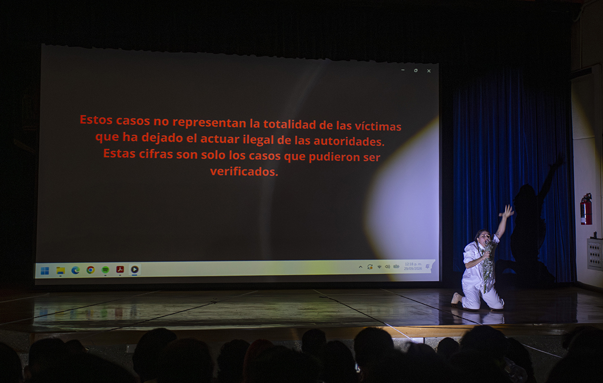 Micelio para sostener la memoria: Vanessa Ferreyra teje sus duelos con los de un país