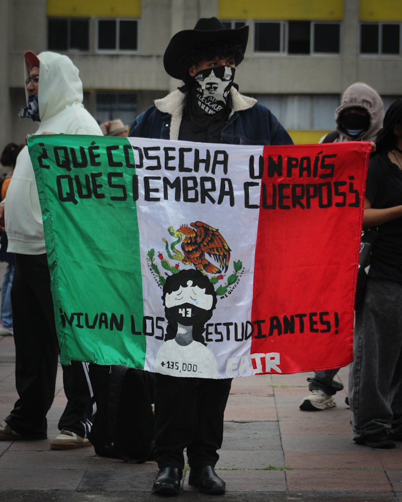 A 58 años de la matanza de Tlatelolco: estudiantes, colectivos y organizaciones marcharon este 2 de octubre de la plaza de las tres culturas al Zócalo de la CDMX
